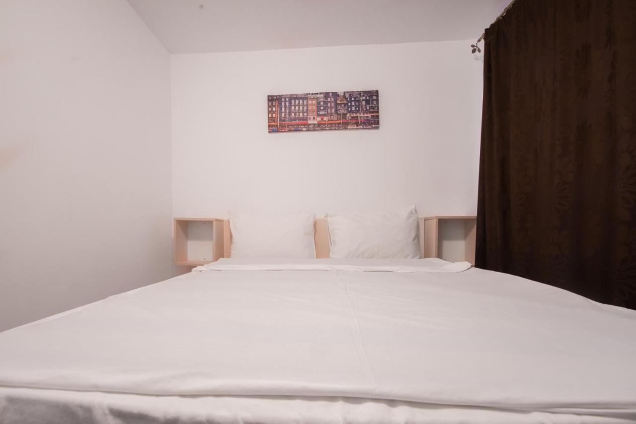 Casa 4 Odai Otel Douăzeci şi Trei August Dış mekan fotoğraf