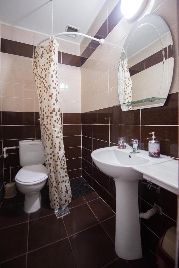 Casa 4 Odai Otel Douăzeci şi Trei August Dış mekan fotoğraf